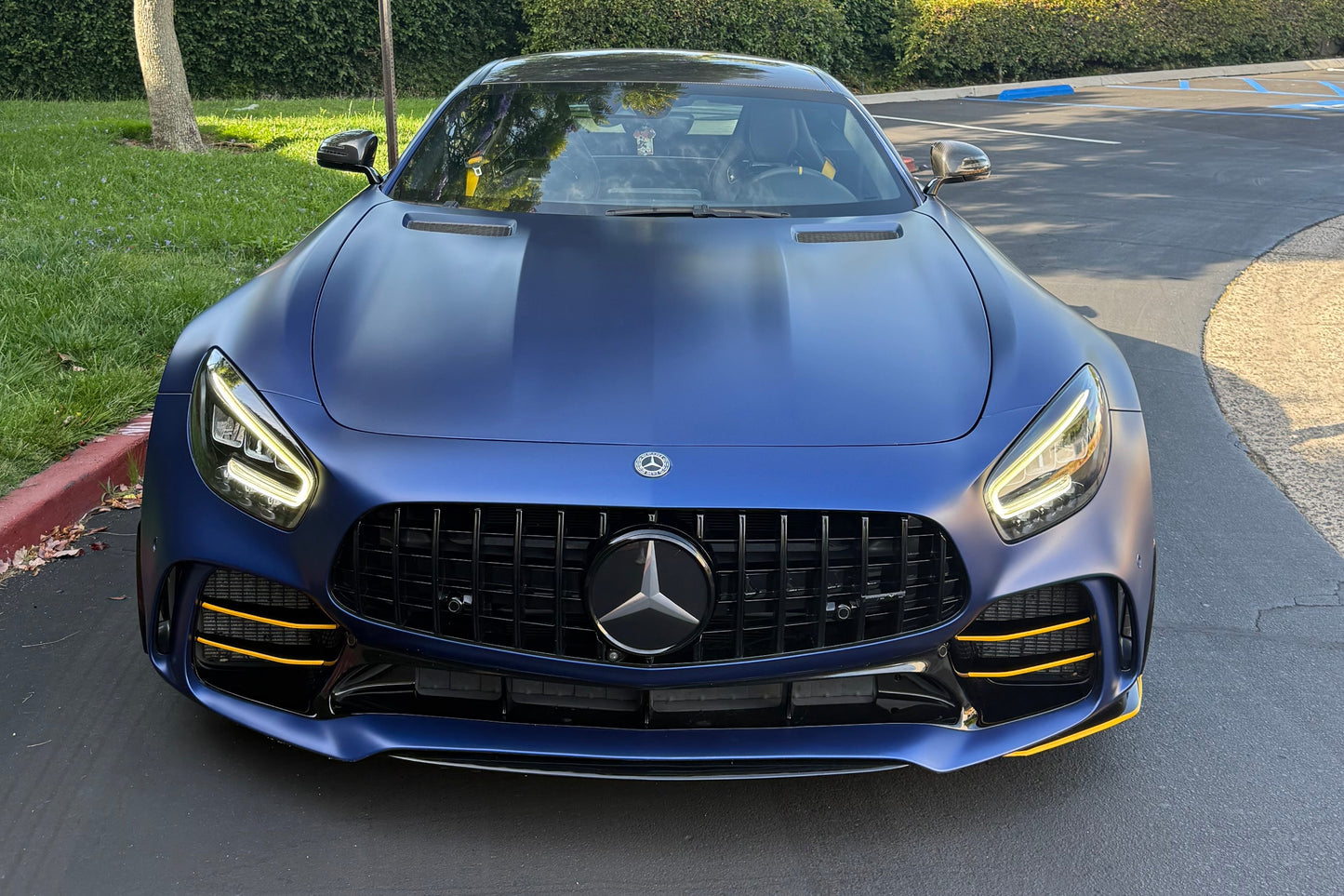 Mercedes Benz AMG GTR